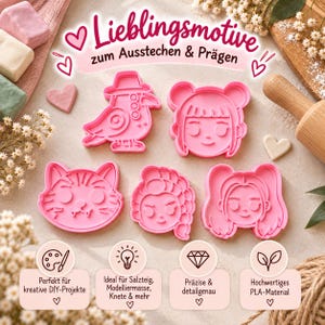 Könnte beinhalten: Ein Set aus fünf pinkfarbenen Kunststoff-Ausstechformen mit verschiedenen Motiven, darunter ein Vogel mit Hut, ein Katzengesicht und drei menschliche Gesichter mit unterschiedlichen Frisuren. Der Text Lieblingmotive zum Ausstechen & Prägen ist sichtbar.