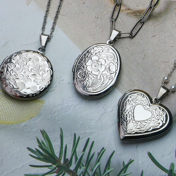 Custom Engraved Locket Necklace, Heart Locket with Photo, Personalized Picture Locket Charm, Memorial Jewelry for Mom