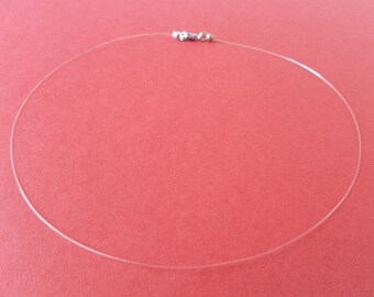 Zircone Cubique Ligne de pêche Collier Flottant Illusion Invisible Ligne translucide 6 mm 8 mm Zircone Cubique Ligne de pêche Collier Flottant Illusion Invisible Ligne translucide 6 mm 8 mm