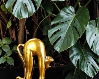 Brass Mini Stretching Cat Collectible Figurine