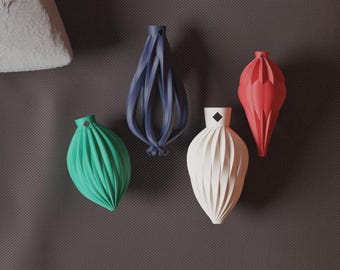 Twisted Christmas Bauble, Modern Tree Ornament with Selectable Pattern