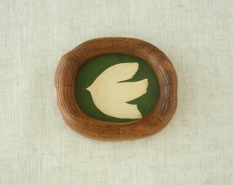 Marco de fotos de madera maciza hecho a mano para colgar en la pared, diseño de paloma de la paz, decoración moderna para el hogar.