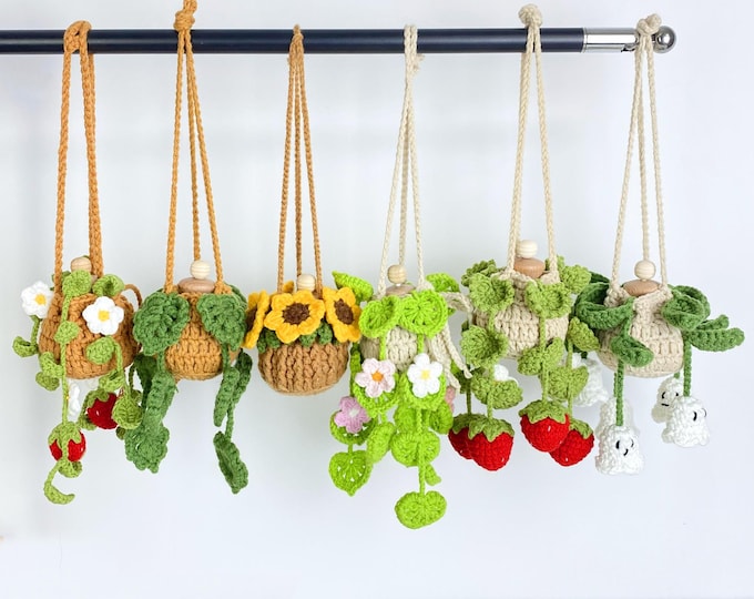 Crochet Car Air Freshener Diffuser, Handmade Plant Car Hanging with 15ml Essential Oil Bottle