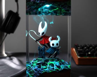 Handmade Hollow Knight Inspired Resin Lamp, Fantasy Game Diorama Night Light, Unique Gamer Gift,Room Decor, Valentine Gift,Personalized Gift