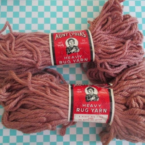 Aunt Lydia&#39;s  Spice  Rug Yarn Color #212, Light Brown 75/25 Rayon Cotton Blend Rug Yarn, 70 Yard Skein Rug Weave Yarn, OOP Yarn
