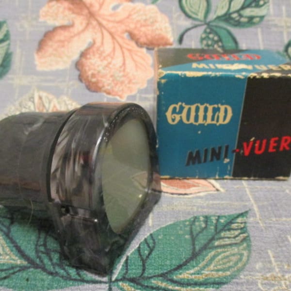 Guild Mini-Vuer Plastic Slide Viewer in Original Box, Vintage Slide Viewer Magnifier, Mid Century Photo Slide Viewer, Craftsmen's Guild