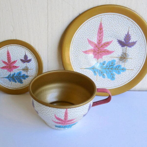 Ohio Art Lithographed Tin Dishes, Vintage Tin Toy Dishes, Toy Plate Cup & Saucer, Ohio Art Pastel Leaves Pattern Toy Dishes