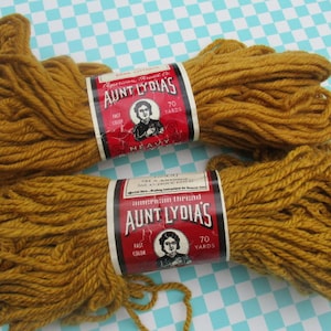 Aunt Lydia&#39;s Rug Yarn in Antique/Antique Gold Rayon/Cotton Rug Yarn #224A or #565, 70 Yard Skein Rug Weave Yarn, Harvest Gold Yarn, OOP Yarn