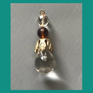 5 Vintage Clusters CLEAR AMBER and BRASS Raindrops Crystals Prisms - Old Unique Lamp Parts for Chandelier sconce candelabra