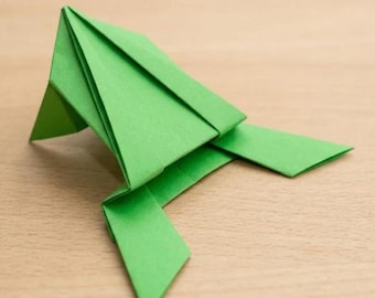 Jumping Frog – Origami | Traditional Hand-Folded Origami Animal | Handmade Paper Art Decor | Eco-Friendly Gift | Ready to Ship