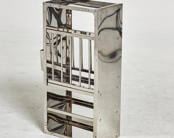 Handcrafted Stainless Steel Indian Plate Rack: Minimalist Kitchen