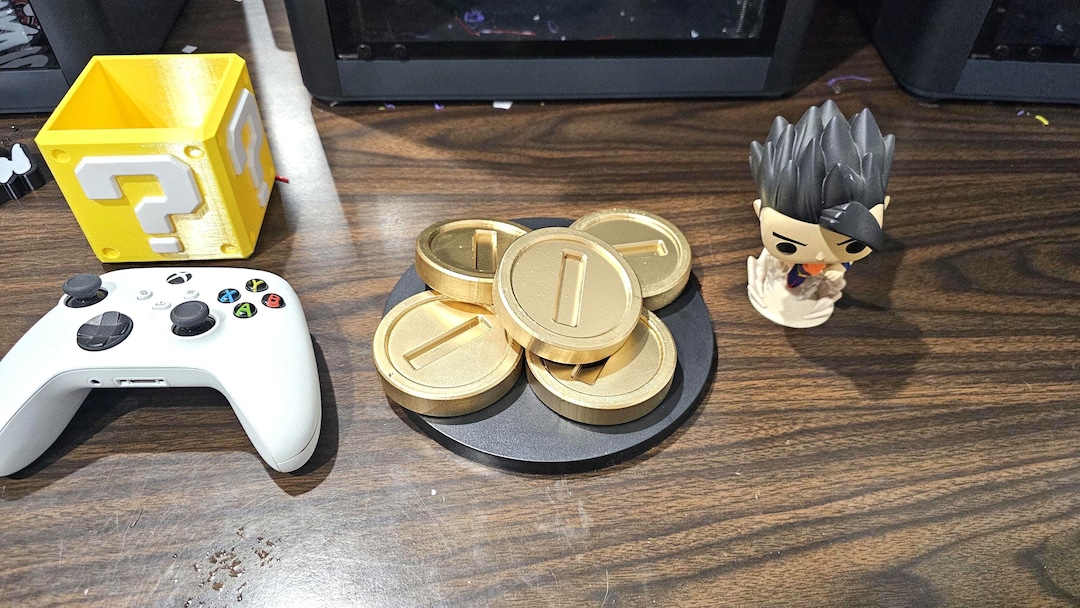 Mario-inspired Gold Coins – Retro Video Game Collectibles | Gamer Desk ...