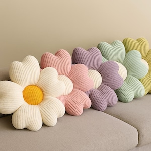 Five-Petal Flower Plush Pillow: Soft Throw Cushion, Home Decor - 50cm