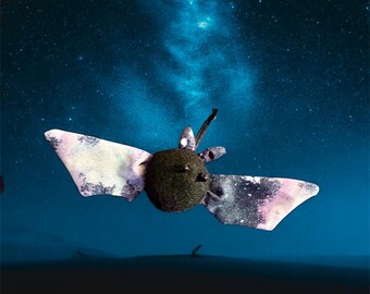 Felted Pudgy Bats: Celestial Wing Decorations
