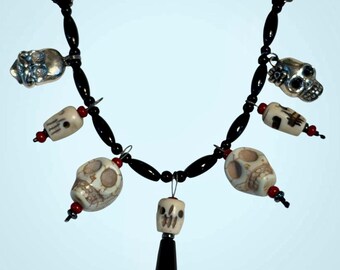 All Skulls Necklace for a Super Creepy Halloween