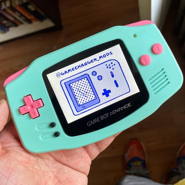 Custom IPS Modded Gameboy Advance backlight with new buttons, shell, glass screen lens. Free Game!
