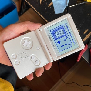 Custom GBASP IPS Modded Gameboy Advance SP - backlit screen with new battery, buttons, shell, glass screen lens, battery, free game!