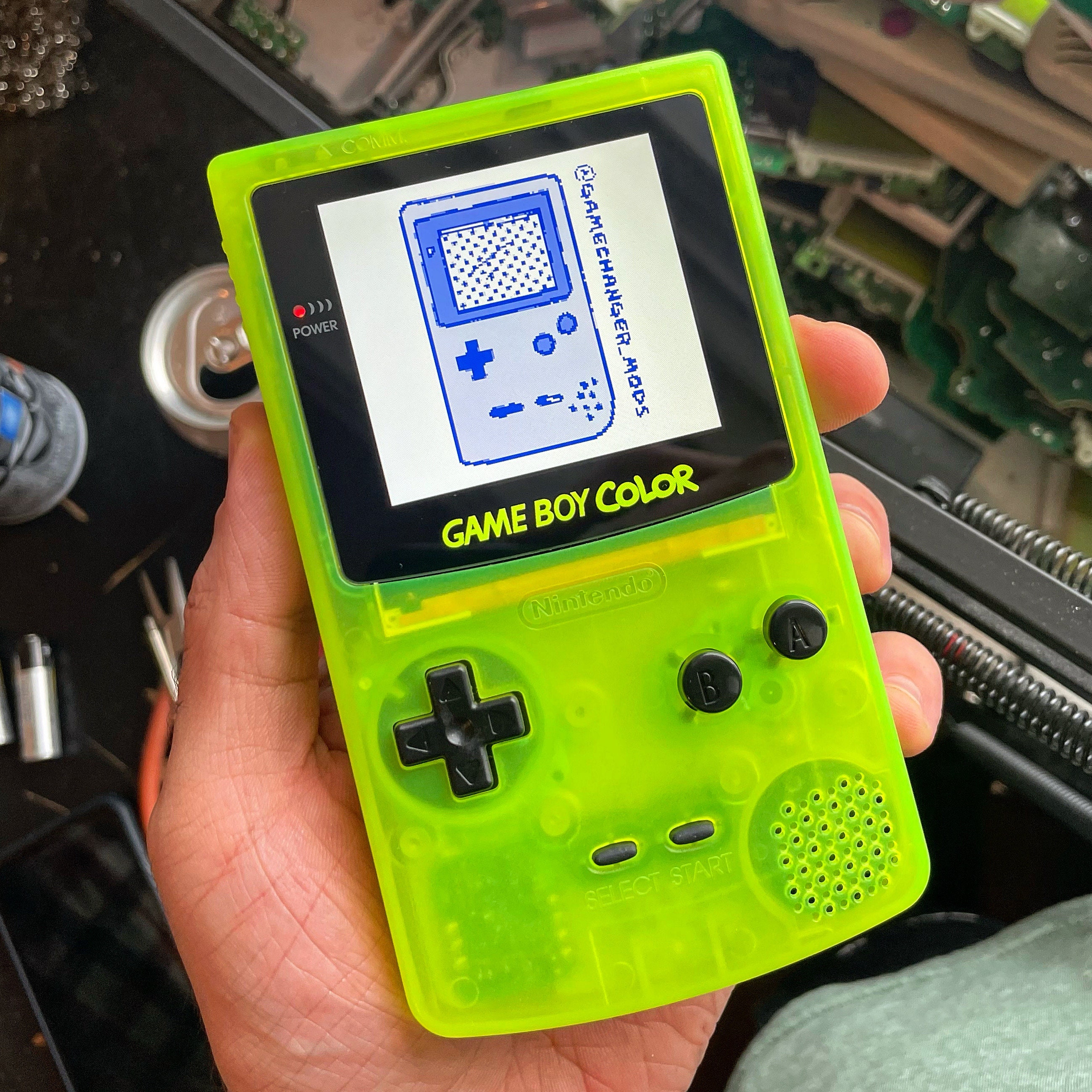 Custom Q5 IPS LED logo xl BACKLIT FunnyPlaying Nintendo Gameboy Color and free game! with new housing, speaker, buttons, screen lens. Cool!