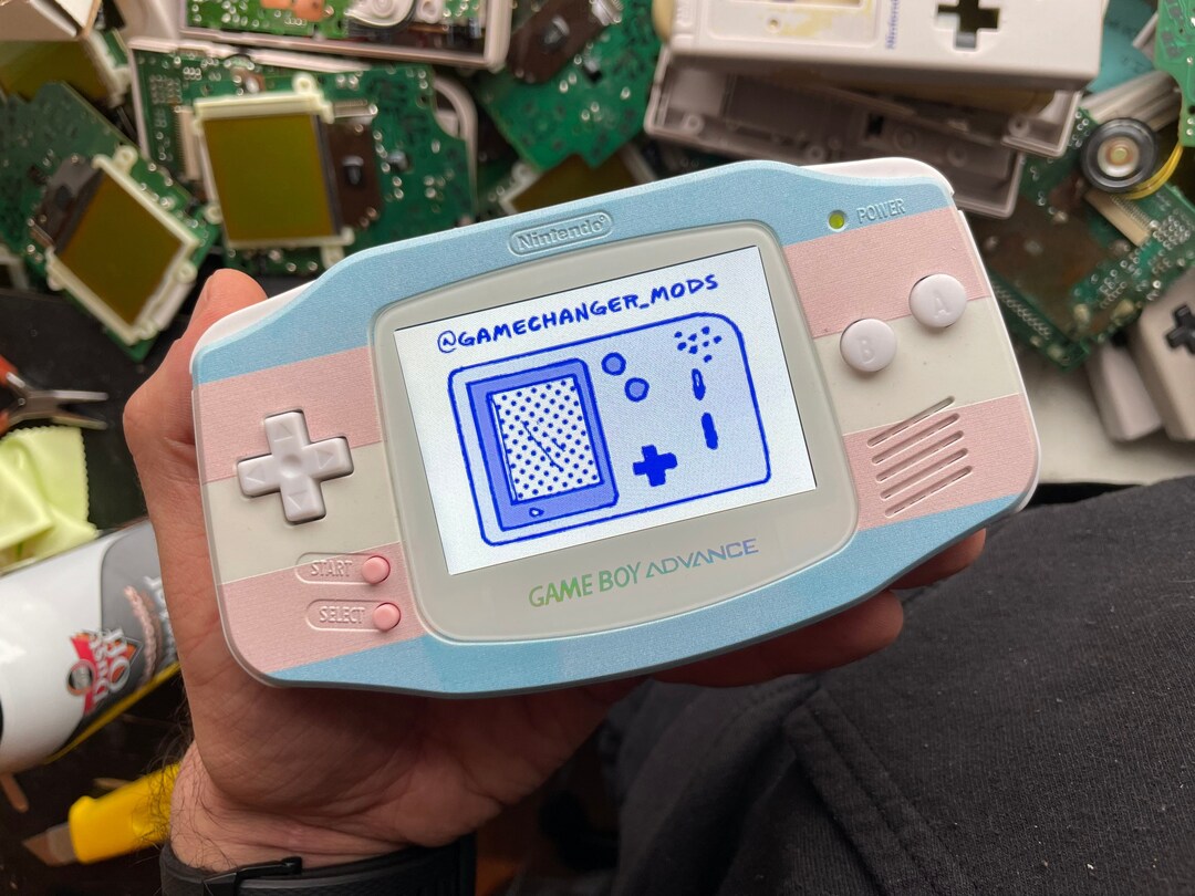 Custom IPS Modded Gameboy Advance Backlight With New Buttons, Shell