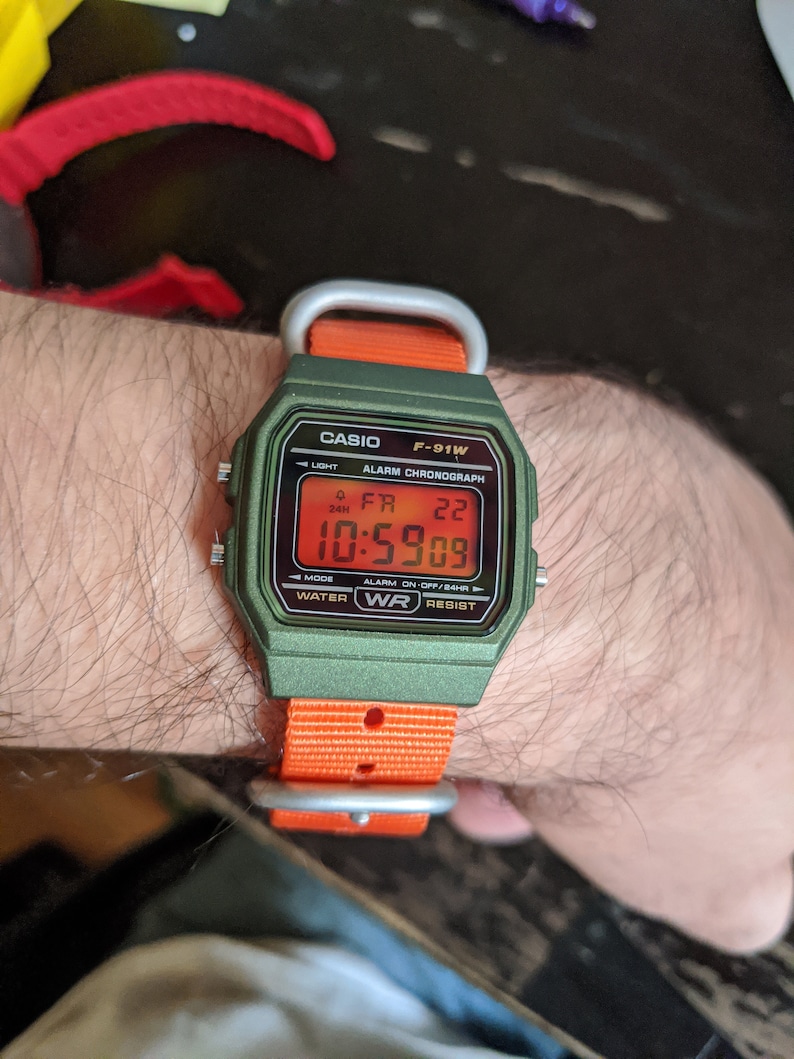 casio f91w backlight
