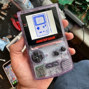 Custom Q5 IPS LED logo xl BACKLIT FunnyPlaying Nintendo Gameboy Color and free game! with new housing, speaker, buttons, screen lens. Cool!