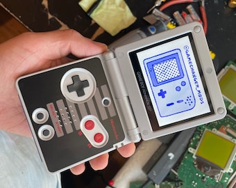 Gameboy Advance SP personalizado com GBASP IPS modificado - tela retroiluminada com bateria nova, botões, estrutura, lente de vidro, bateria, jogo grátis!