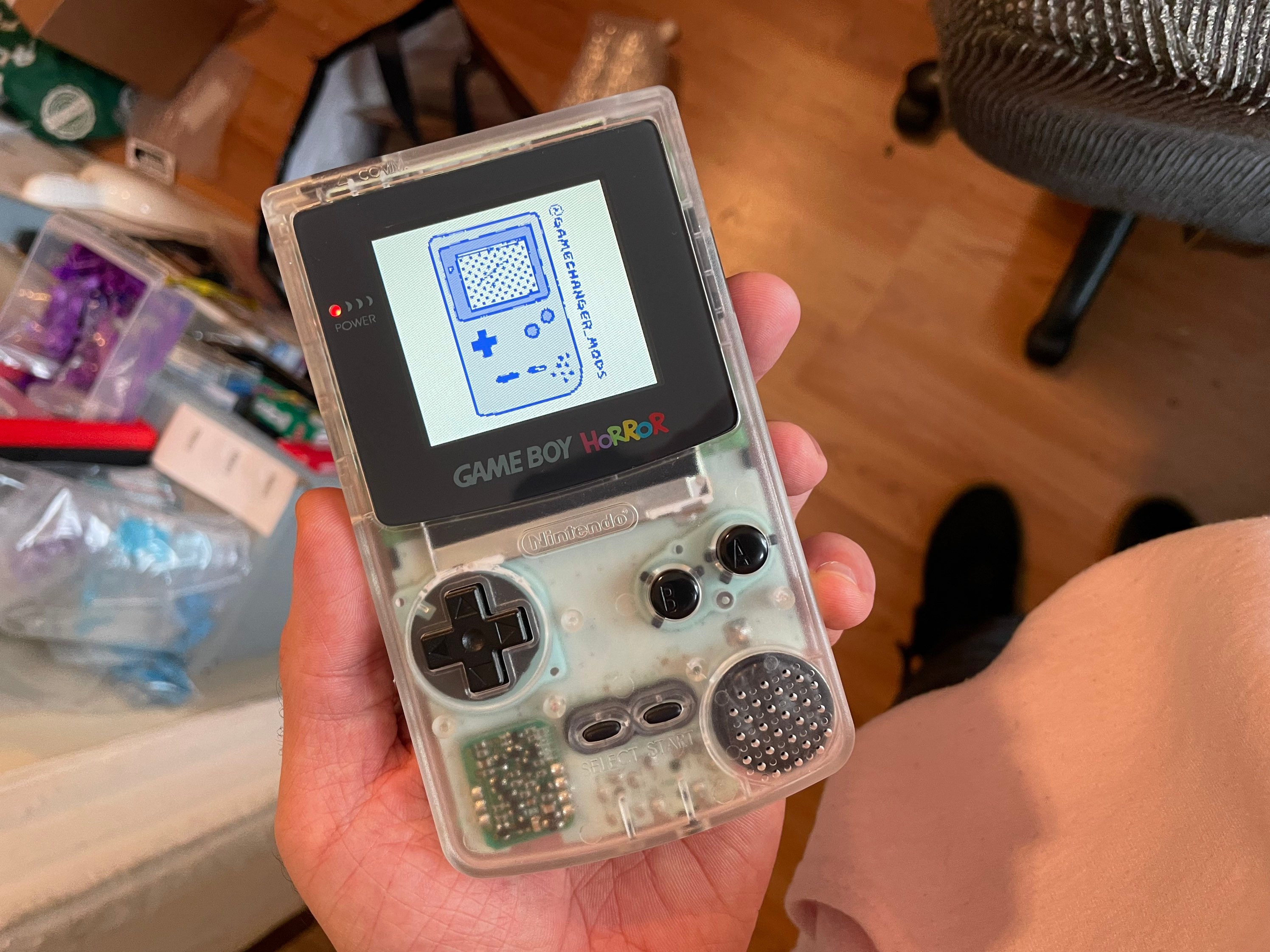Game Boy Horror IPS BACKLIT Nintendo Gameboy Color and free game 