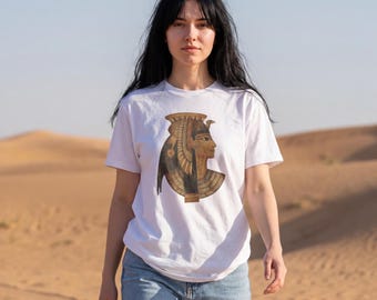 Egyptian Queen Vintage Graphic Tee | Comfort Colors