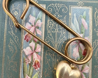 Vintage Raw Brass Big Kilt Safety Pin PUFFY HEART CHARM Pin Gold