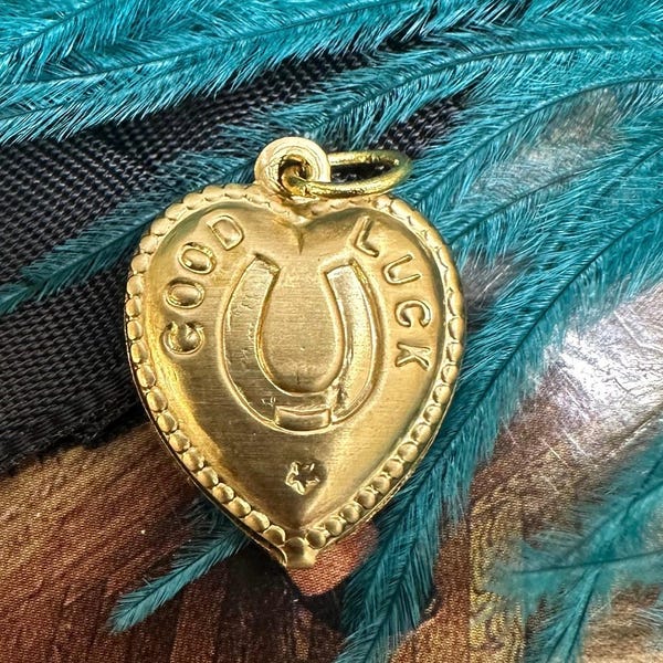 Vintage Raw Brass Puffy Heart GOOD LUCK HORSESHOE Charm for Necklace Pendant Gold Stamping Gift Lucky Graduation Victorian for Her