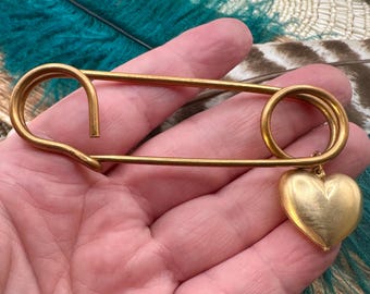 Vintage Raw Brass Big Kilt Safety Pin PUFFY HEART CHARM Pin Gold