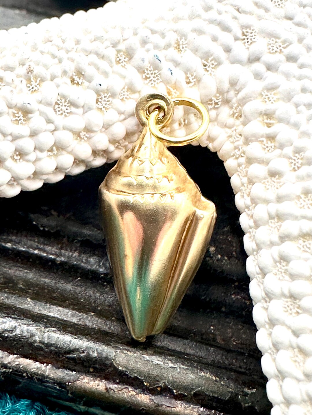 Vintage Raw Brass PUFFY CONCH SHELL Seashell Charm for Necklace Pendant ...