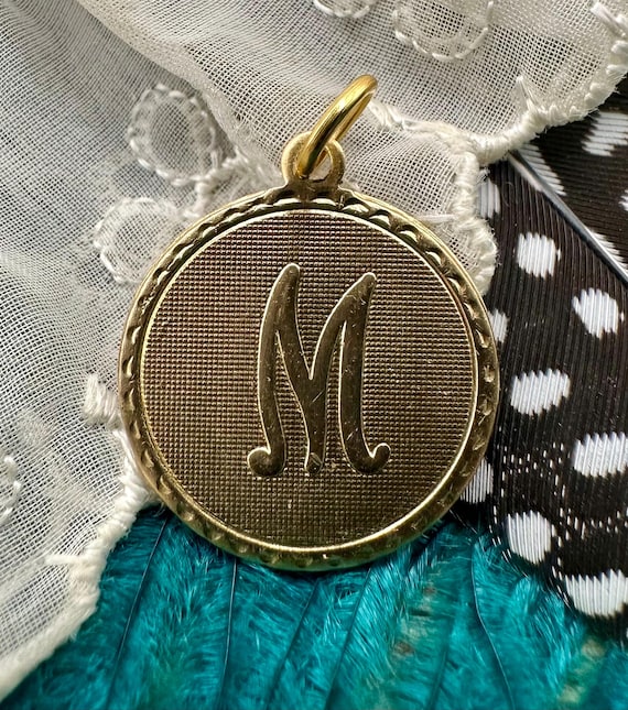 Vintage Raw Brass LETTER M INITIAL Tag Charm Pendant for Necklace Gold  Stamping Bracelet Earrings Anklet Jewelry Finding Gift Her Name