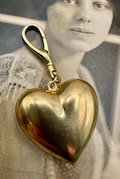 Vintage Raw Brass Victorian BIG Puffy Heart PURSE CHARM Gold Gift for Her Key Fob Clip On Charms Jewelry Swivel Clasp Bag Necklace Pendant