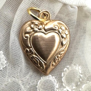 Vintage Puffy Heart - Etsy