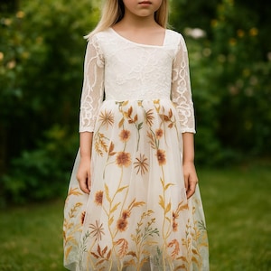 Fall Flower Girl Dress Burnt Orange, Rustic Lace Tulle Dress, Boho Floral Girl Dress, Autumn Wedding Dress for Toddler or Junior Bridesmaid