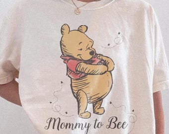 Retro Winnie The Pooh Mommy To Bee Shirt, I've Got  A Rumbly In My Tumbly, Pregnancy Reveal Tee, Pooh Mommy Tee, Perfect Gift For New Mom