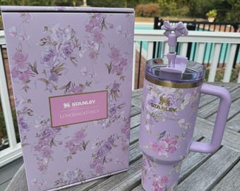 Stanley X Love Shack Fancy Cup - Happy Thoughts Quencher Pink Beaux Purple 40 oz