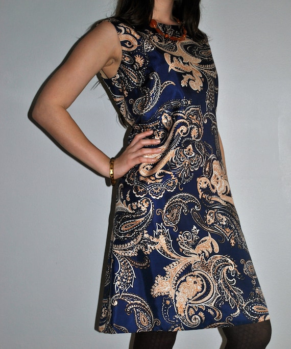 Mod 60's Paisley Sun Dress - image 1