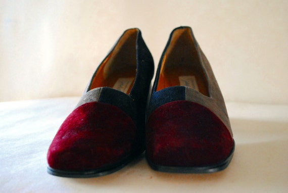 Vintage Suede Lord and Taylor Pumps Size 8 - image 2