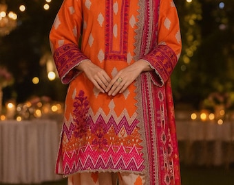 Traje pakistaní Shalwar Kameez: algodón de césped naranja y rosa. Vestido de césped de lujo Zainab Chottani.