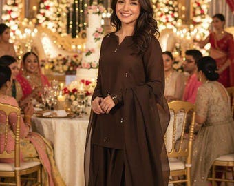 Seide Farshi Shalwar Kameez Anzug | Pakistanisches Hochzeits-Outfit