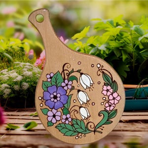 hand-painted cutting board serving board cheese board  unique gift  environmentally friendly kitchen tool   Ukrainian ornament Mother&#39;s Day