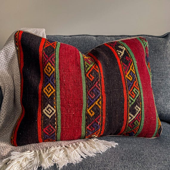 Kilim Pillow Cover 24x18, Vintage Turkish Rug Pillow, Upcycled Wool Boho Accent