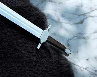 Handmade Legend of Zelda Ordon Sword Replica: High-Carbon Steel Twilight Princess Collectible