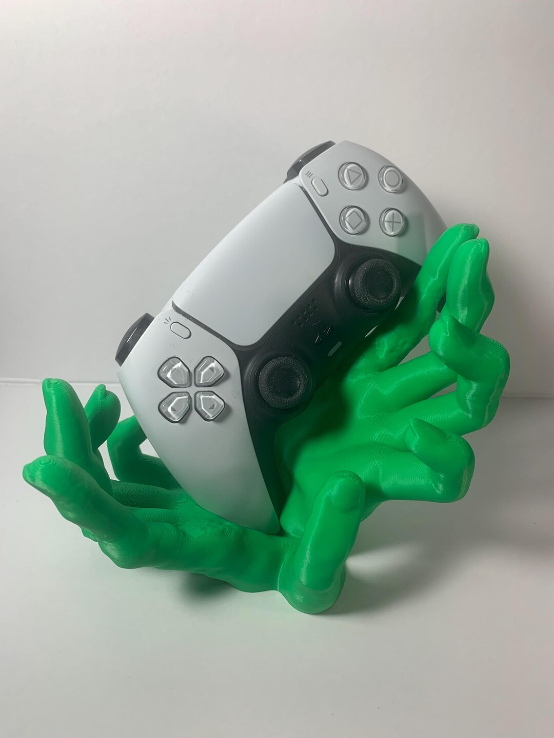 Zombie Hand PS5 Controller Stand | Creepy Gamer Gift | Horror Decor for ...