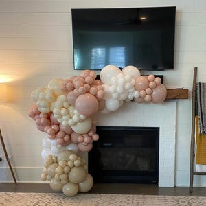 Blushing Balloon Garland Kit With Step-By-Step Tutorial
