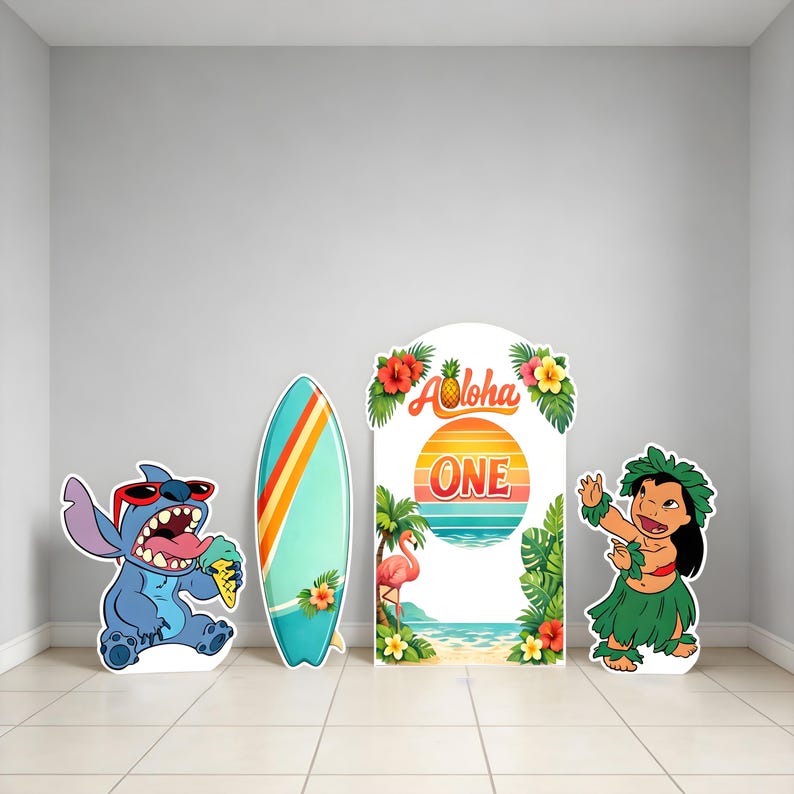 K&ouml;nnte beinhalten: Eine wei&szlig;e Keramiktasse mit schwarzem Henkel und dem Text "But First, Coffee" in schwarzer, fetter Schrift. Die Tasse steht auf einer Holzoberfl&auml;che. Die Tasse ist etwa 10 cm hoch.