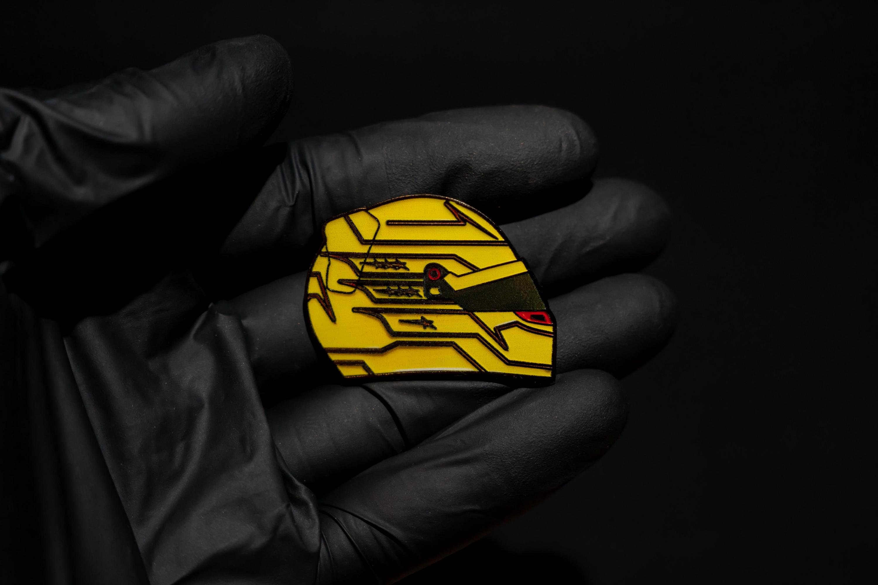 記念品　ルイスハミルトン ルイス・ハミルトン 2025 コレクタブルピン - Etsy 日本