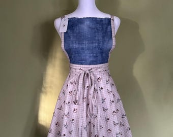 Fartuch bawełniany w stylu vintage z kratką i kurczakami